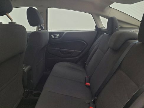 Used 2016 Ford Fiesta SE FWD image 18