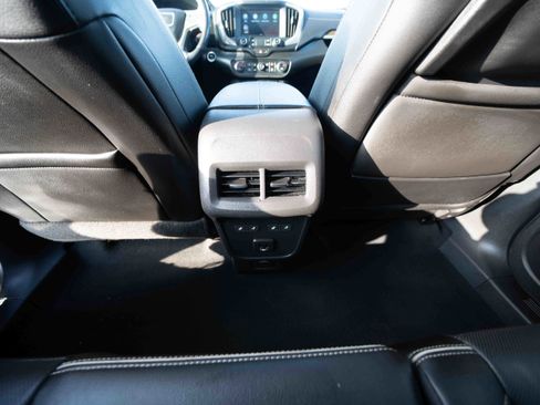 Used 2019 GMC Terrain Denali w/ Driver Alert Package II image 22