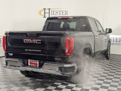 Used 2024 GMC Sierra 1500 SLT image 11
