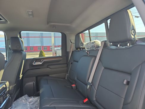 New 2026 GMC Sierra 3500 Denali w/ Technology Package image 15
