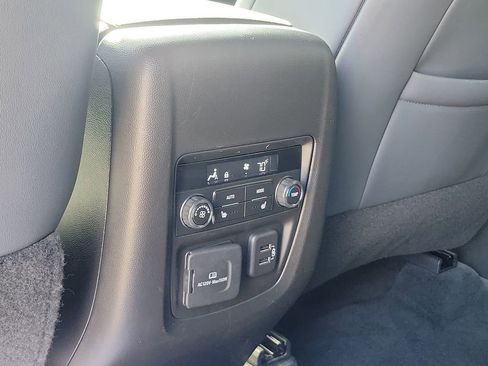 Certified 2023 Buick Enclave Premium w/ Experience Buick Package image 13