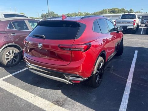 Used 2022 Buick Envision Essence w/ Sport Touring Package FWD image 7