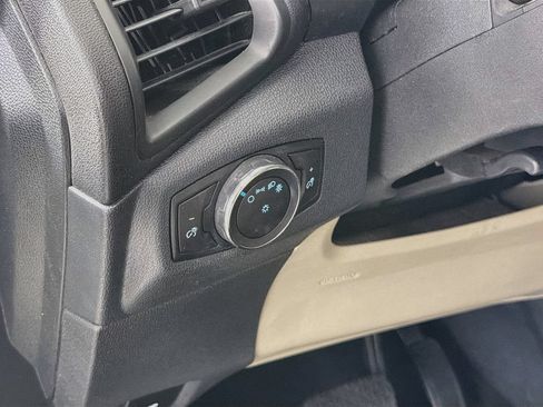 Used 2020 Ford EcoSport S FWD image 13