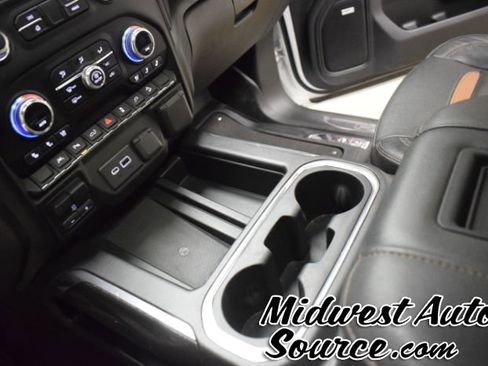 Used 2022 GMC Sierra 1500 AT4 w/ AT4 Premium Package image 22