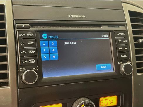 Used 2018 Nissan Frontier SL AWD/4WD image 21