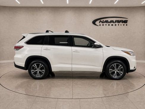 Used 2016 Toyota Highlander XLE FWD image 8
