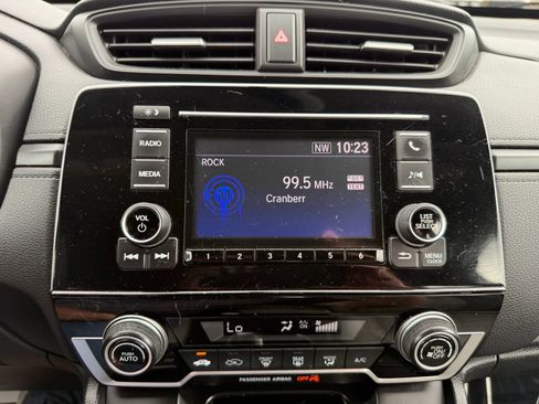Used 2017 Honda CR-V LX image 22