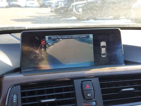 Used 2015 BMW 328i xDrive Sedan AWD/4WD image 23