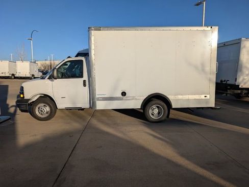 New 2024 Chevrolet Express 3500 w/ Power Convenience Package RWD image 2