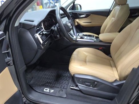 Used 2023 Audi Q7 3.0T Premium Plus image 22