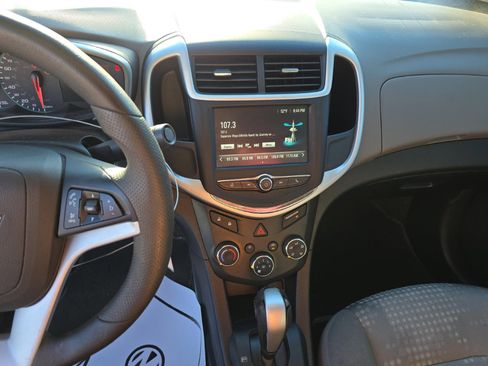 Used 2017 Chevrolet Sonic LS image 11