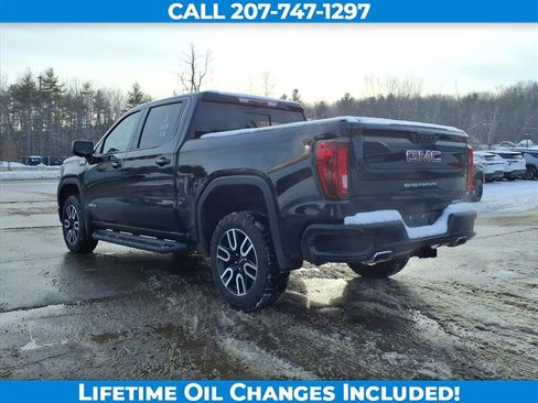 Used 2024 GMC Sierra 1500 AT4 w/ Technology Package image 7