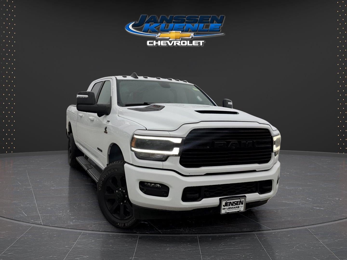 Used 2023 RAM 2500 Laramie w/ Night Edition AWD/4WD image 7