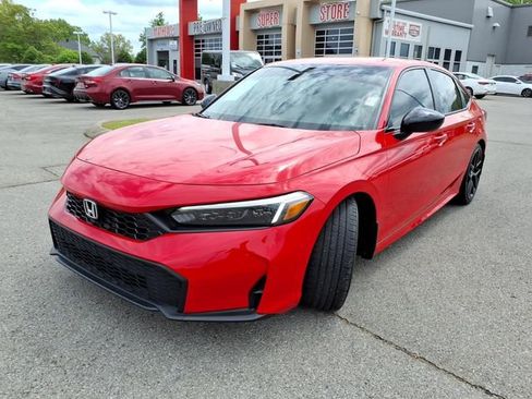 Used 2025 Honda Civic Sport image 19