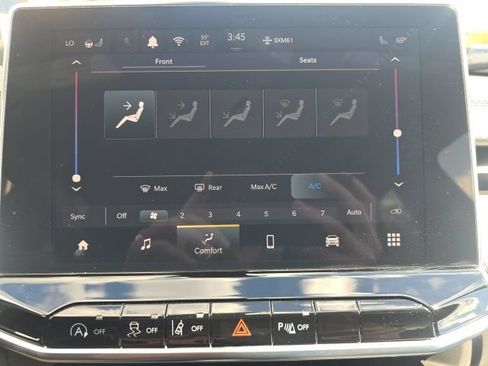 Certified 2025 Jeep Compass Limited AWD/4WD image 21