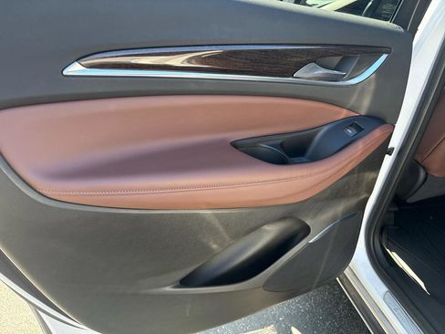 Used 2018 Buick Enclave Avenir w/ Trailering Package AWD/4WD image 26