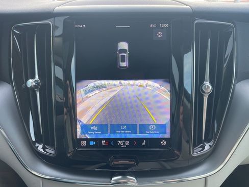 Certified 2024 Volvo XC60 B5 Core w/ Climate Package image 29