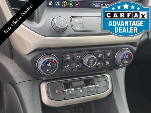 Used 2023 GMC Acadia Denali w/ Denali Ultimate Package AWD/4WD image 38