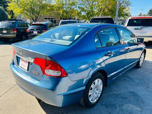 Used 2009 Honda Civic DX-VP image 3