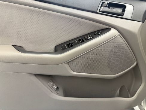 Used 2012 Kia Optima LX image 16