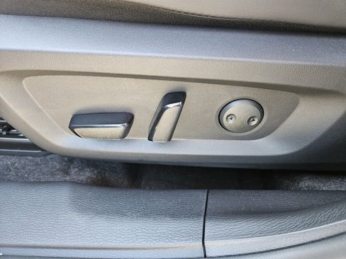 New 2026 Mitsubishi Outlander AWD image 9