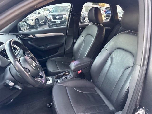 Used 2018 Audi Q3 2.0T Premium w/ Convenience Package AWD/4WD image 9
