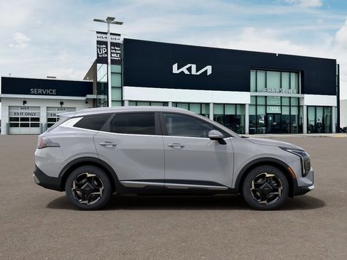 New 2026 Kia Sportage EX AWD/4WD image 8