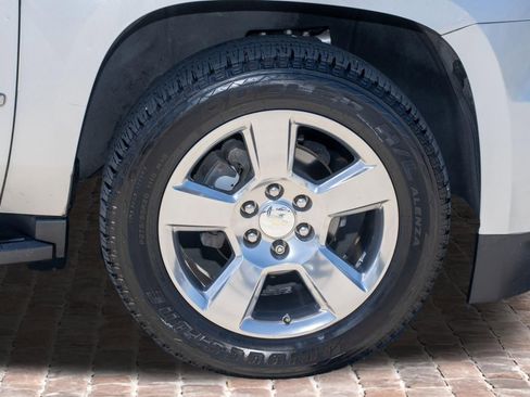 Used 2018 Chevrolet Tahoe LS RWD image 40