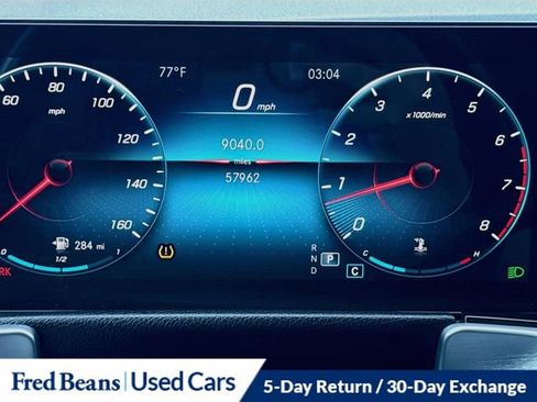 Used 2022 Mercedes-Benz GLB 250 4MATIC image 16