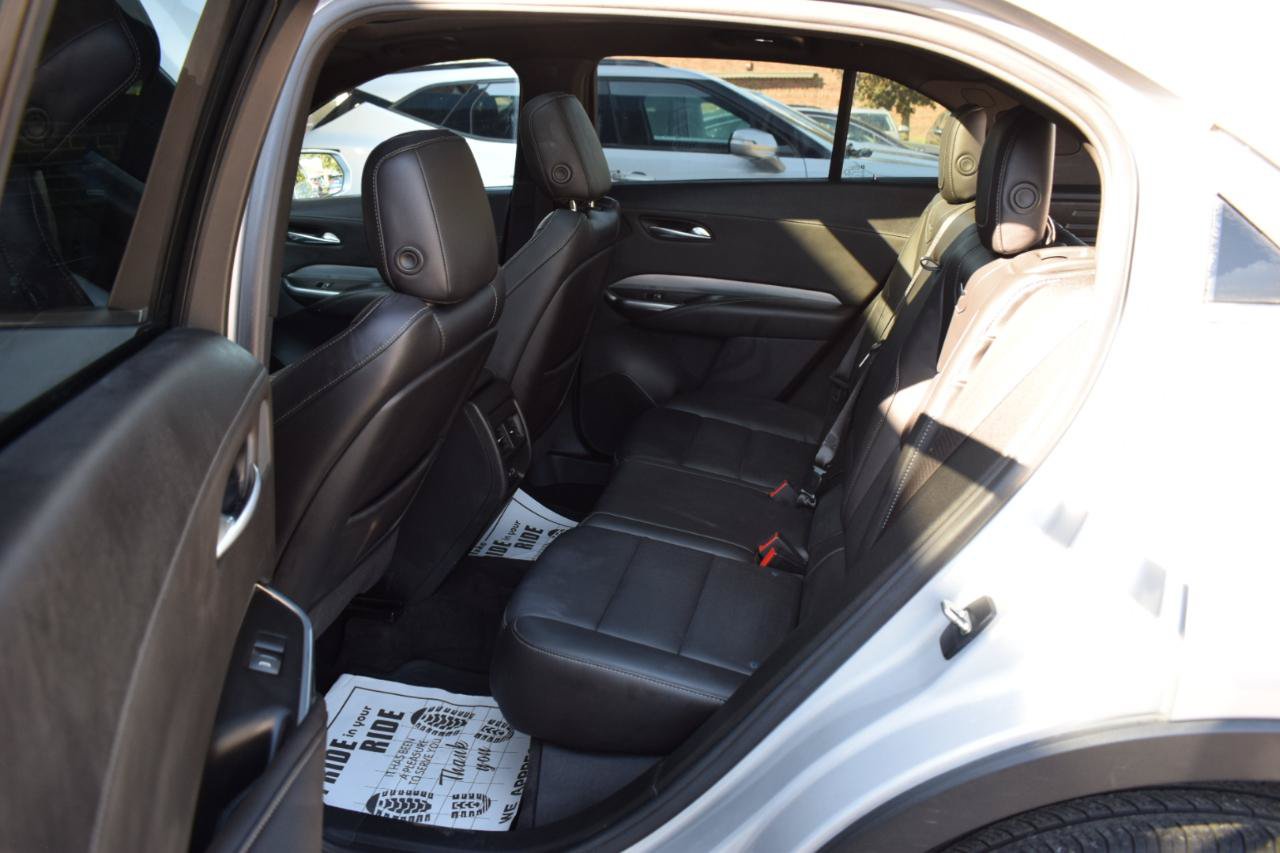 Used 2021 Cadillac XT4 Premium Luxury AWD/4WD image 38