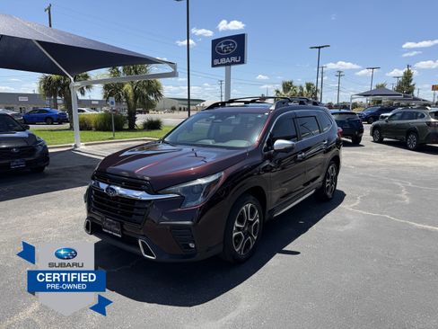 Used 2023 Subaru Ascent Touring AWD/4WD image 3