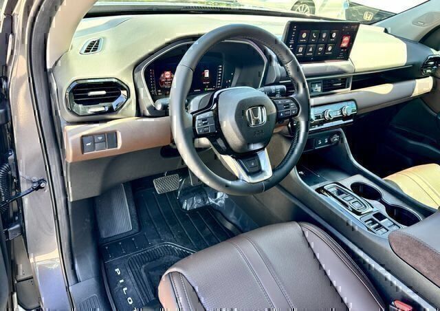 New 2026 Honda Pilot Elite image 16
