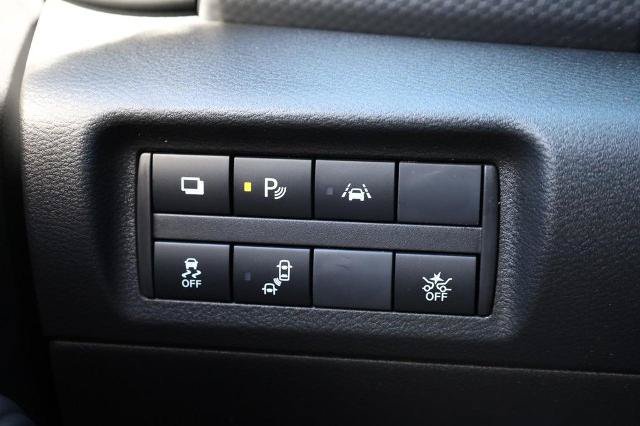 Certified 2025 Nissan Kicks Play S FWD image 18