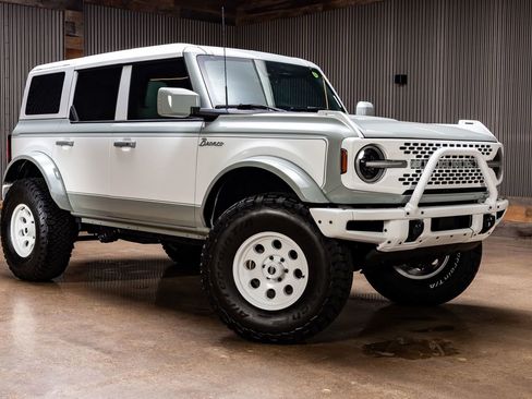 Used 2022 Ford Bronco Wildtrak image 1