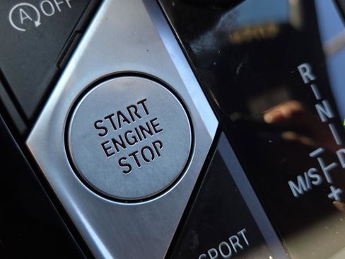 Certified 2024 BMW X3 sDrive30i w/ Convenience Package w/ZPA image 26