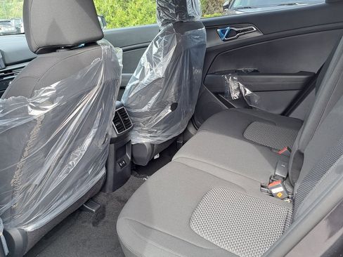 New 2026 Kia Sportage LX image 13