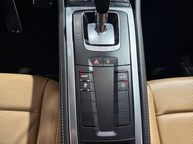 Used 2018 Porsche 718 Cayman S RWD image 46