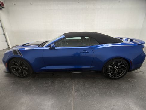 Used 2018 Chevrolet Camaro ZL1 w/ LPO, ZL1 Protection Package image 6