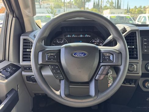 Certified 2022 Ford F550 4x4 Crew Cab Super Duty w/ Power Equipment Group image 16