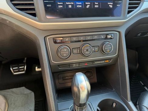 Used 2021 Volkswagen Atlas SE AWD/4WD image 32