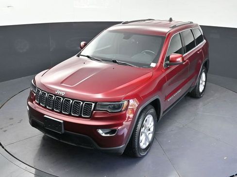 Used 2021 Jeep Grand Cherokee Laredo RWD image 27