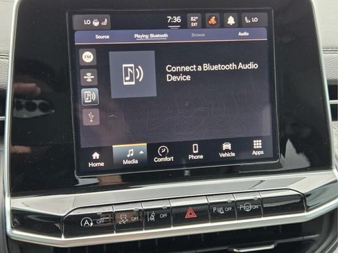 Certified 2022 Jeep Compass Latitude w/ Convenience Group AWD/4WD image 27