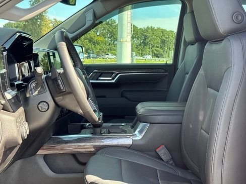 Used 2026 Chevrolet Silverado 1500 LTZ w/ LTZ Premium Package AWD/4WD image 27