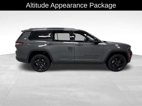 Used 2023 Jeep Grand Cherokee L Laredo AWD/4WD image 5