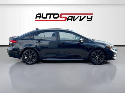 Used 2022 Toyota Corolla SE FWD image 8