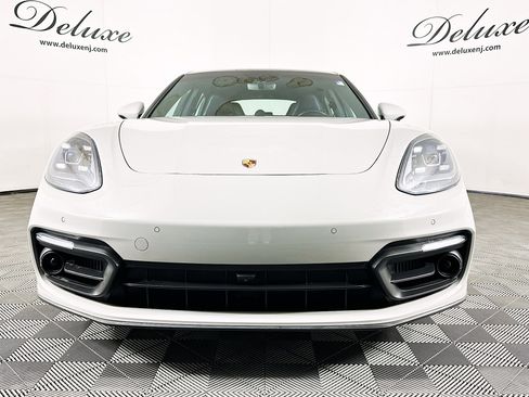 Used 2023 Porsche Panamera 4 Platinum Edition AWD/4WD image 2