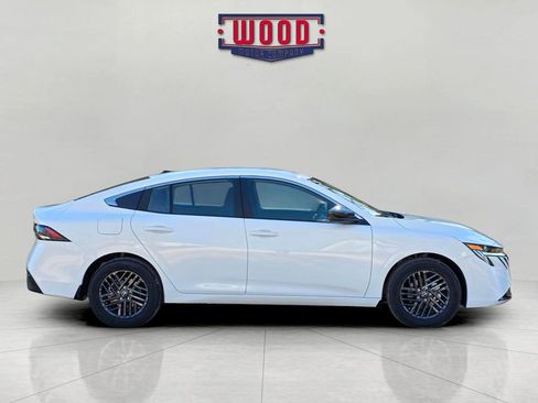 New 2026 Nissan Sentra SV w/ SV Convenience Package FWD image 2