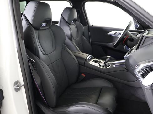 Used 2024 BMW XM image 36