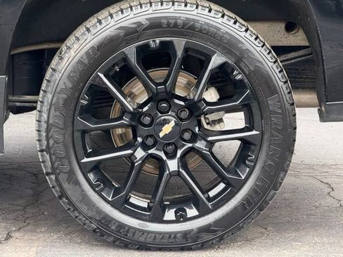 Used 2025 Chevrolet Silverado 1500 High Country w/ Midnight Edition image 12