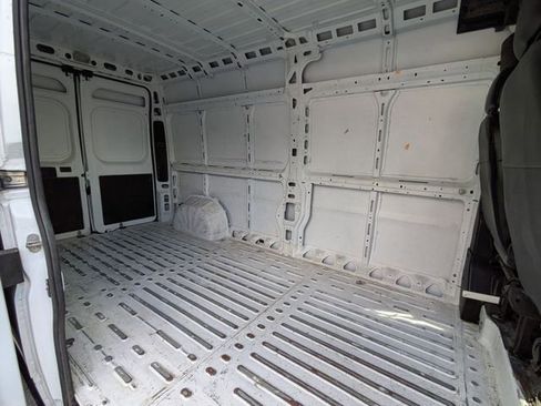 Used 2023 RAM ProMaster 2500 FWD image 33